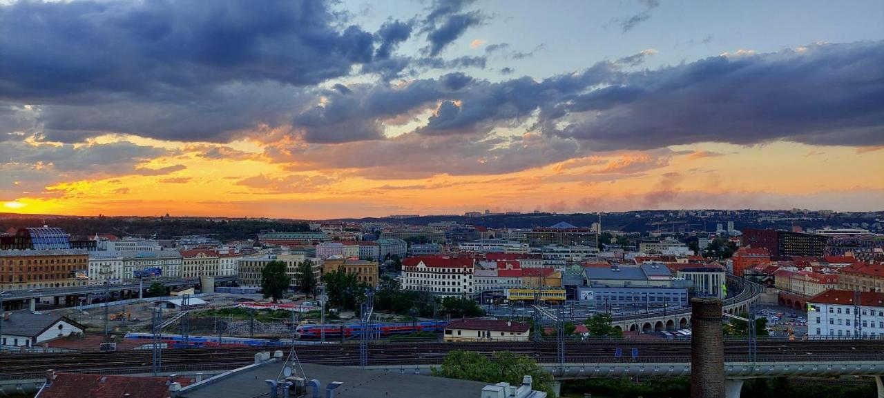 Alla Prague Apartment Exteriör bild